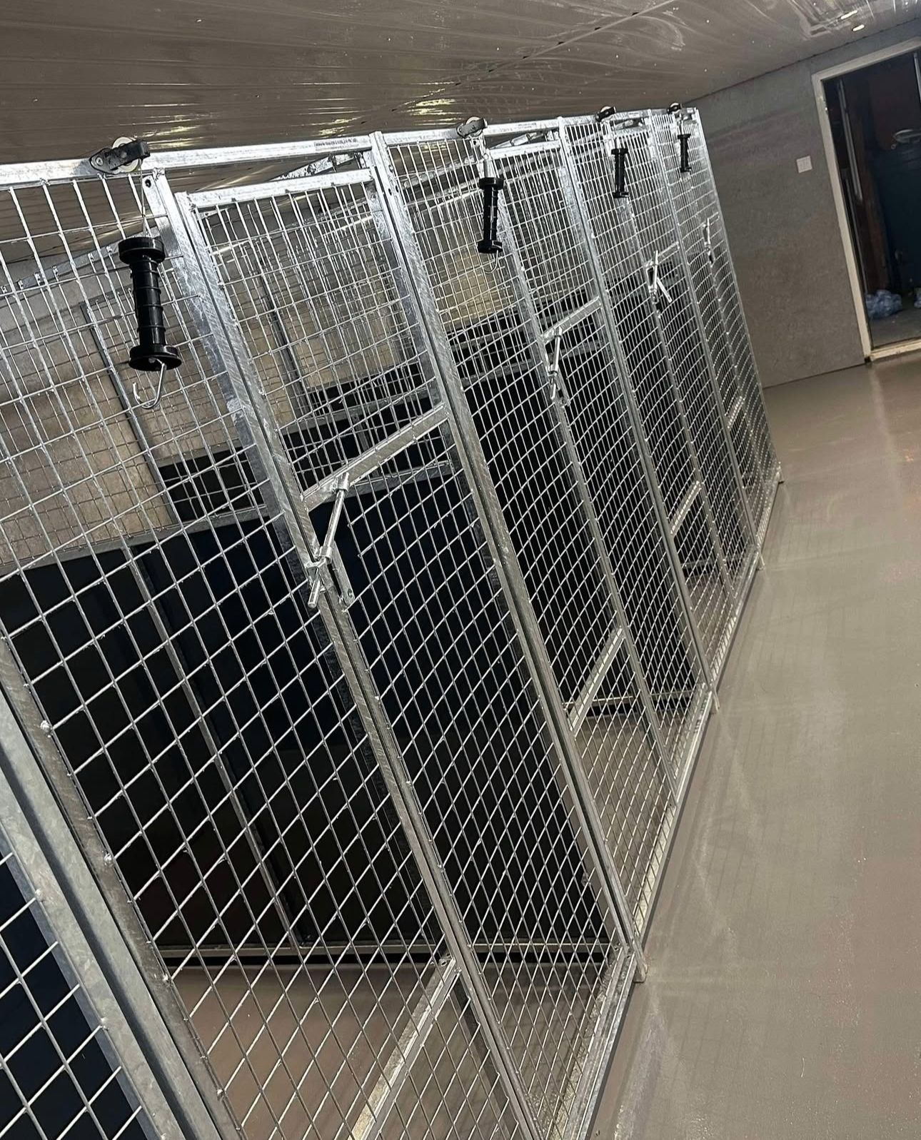 Quailhollow Kennel Fabrication LTD