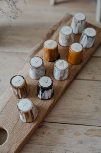 Peg Finder Shot Glasses & Oak Board