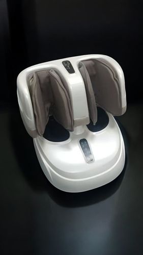 DLUX Footmassger