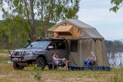 ARB Simpson III Rooftop Tent & Annex