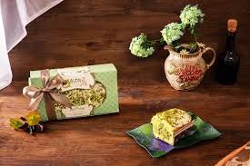 Pan PisTaq (Pistachio Pannetone)