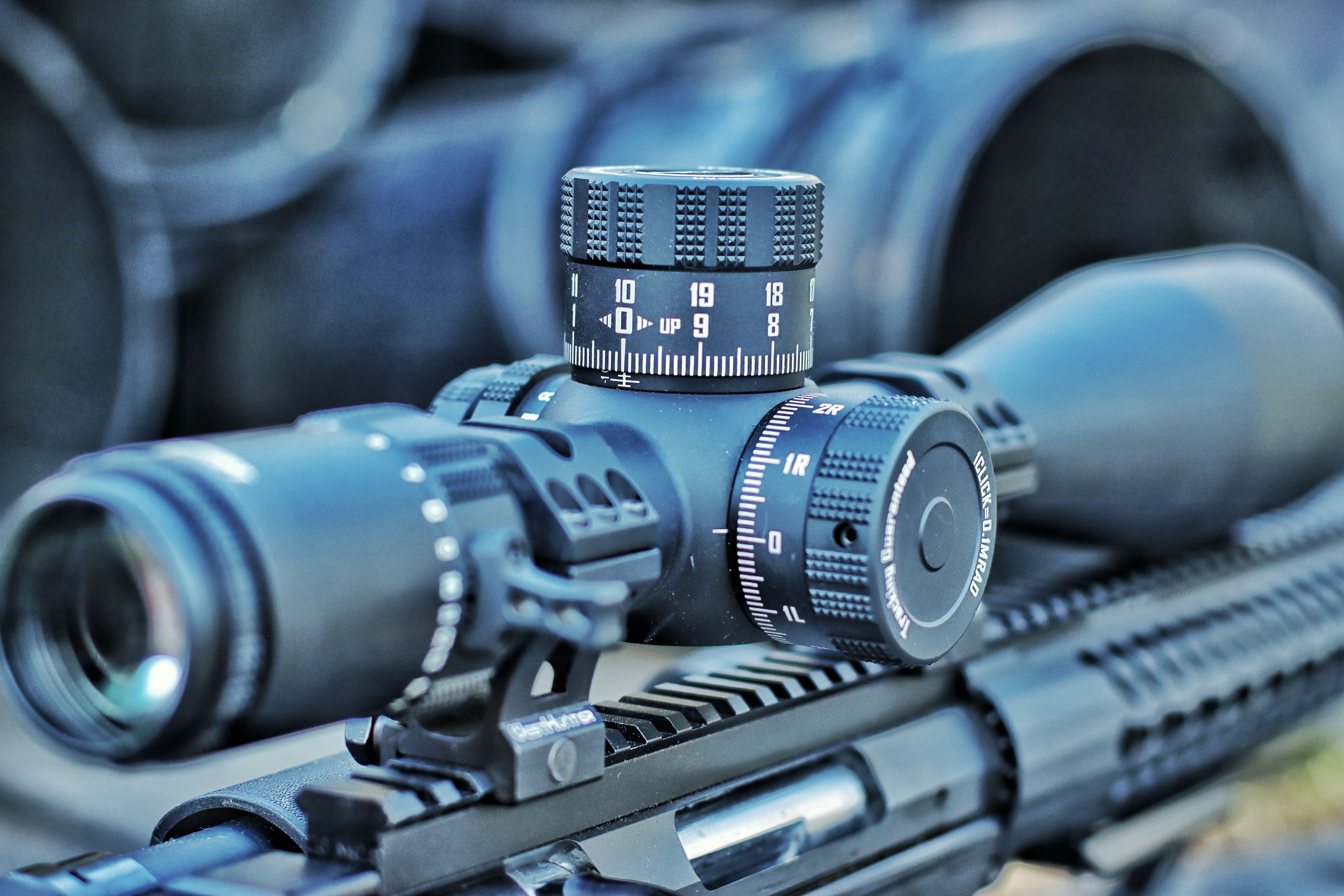 Discovery optics