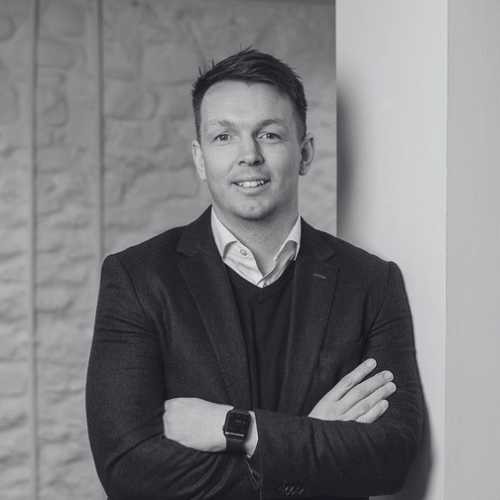 Neil Thomas - Strata Professional Development