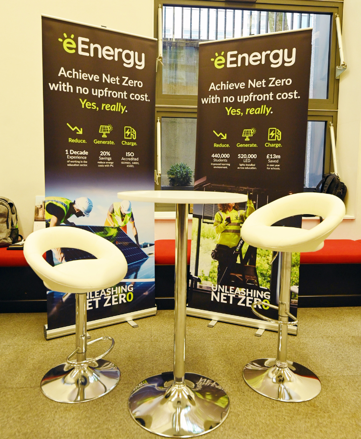 Networking Space Stand Example