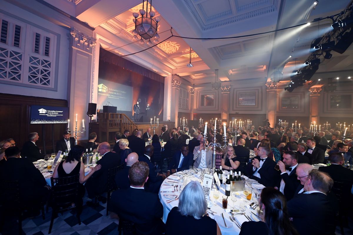 Awards Table+: £3,250 + VAT