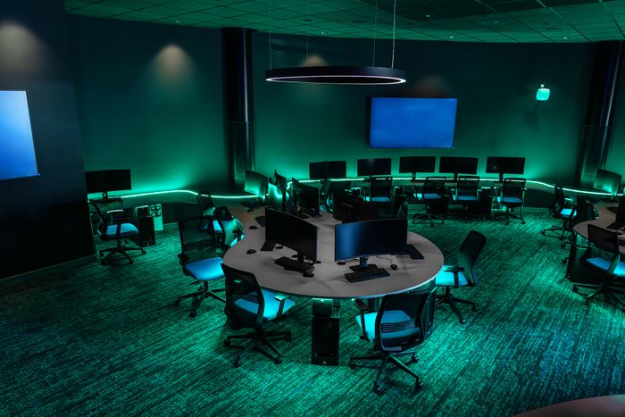 Loughborough Unversity – DigiLab West – STEM Teaching Space