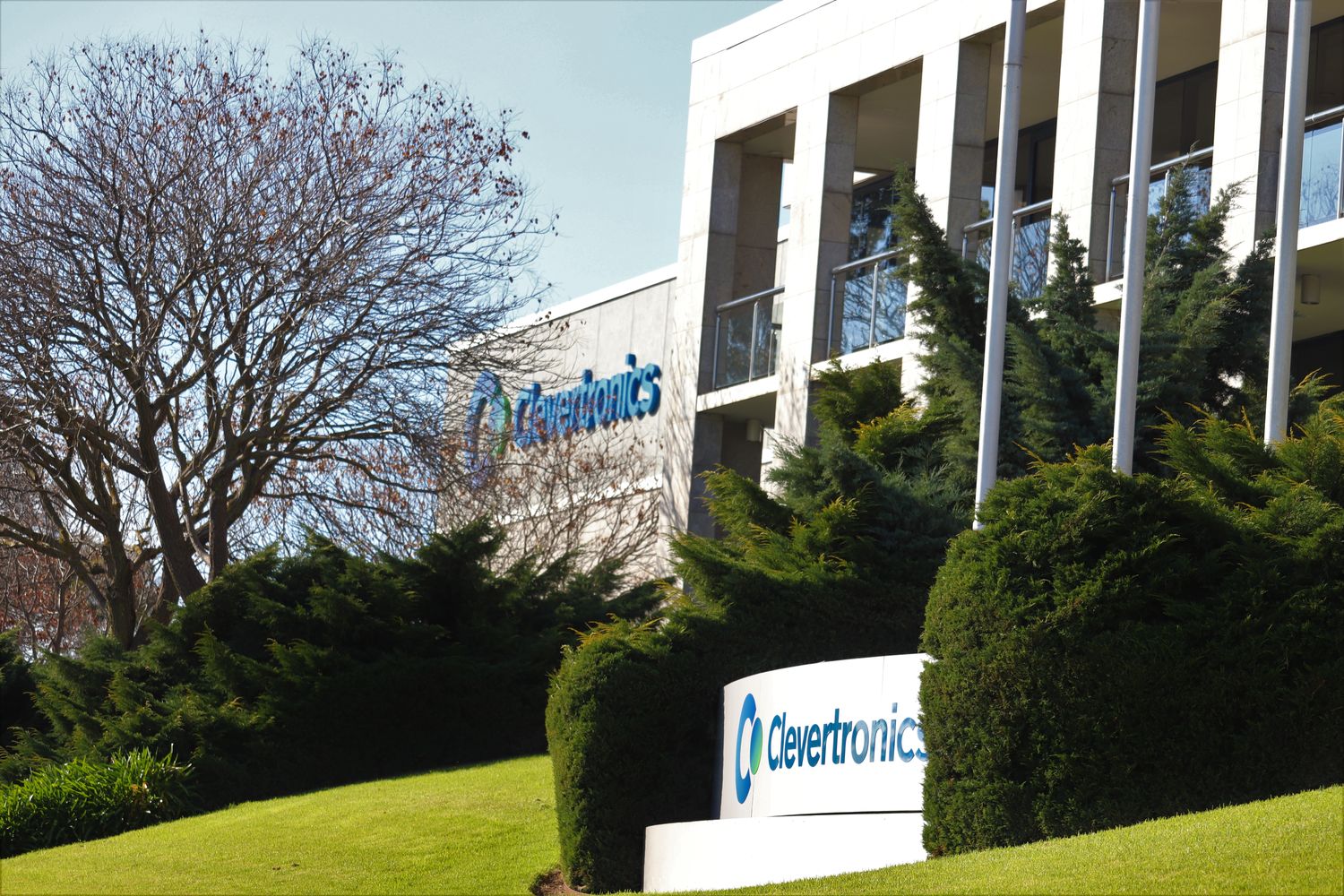 Clevertronics