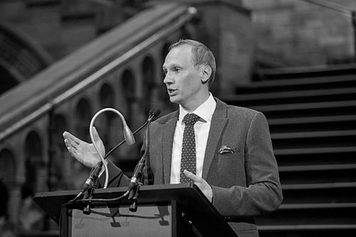 Dr Jonathan Dewsbury - Department for Education