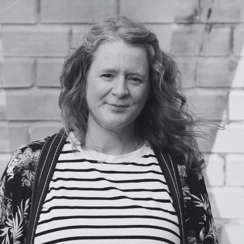Claire Hunt - OOBE