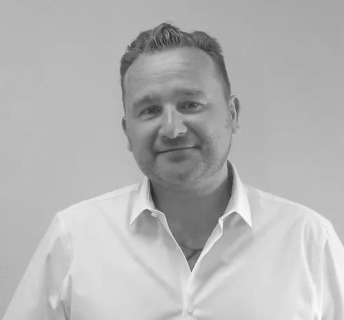 Peter McConacchie - Robertson Construction