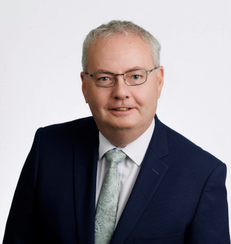 Michael Moynihan - An Roinn Oideachais agus &Oacute;ige | Department of Education and Youth
