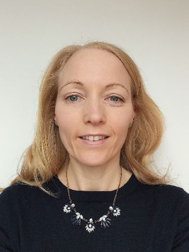 Sarah Miley - An Roinn Breisoideachais agus Ardoideachais, Taighde, Nu&aacute;la&iacute;ochta agus Eola&iacute;ochta | Department of Further and Higher Education, Research, Innovation and Science