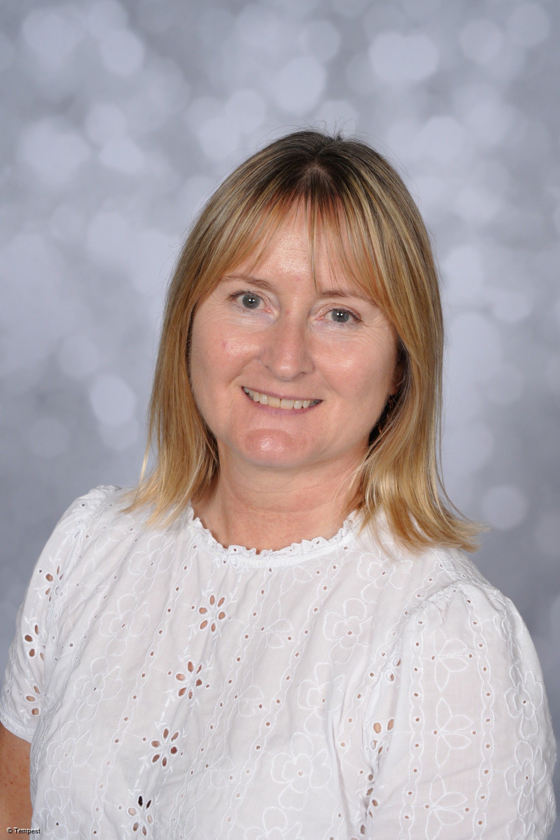 Speaker image for Gail Bloor