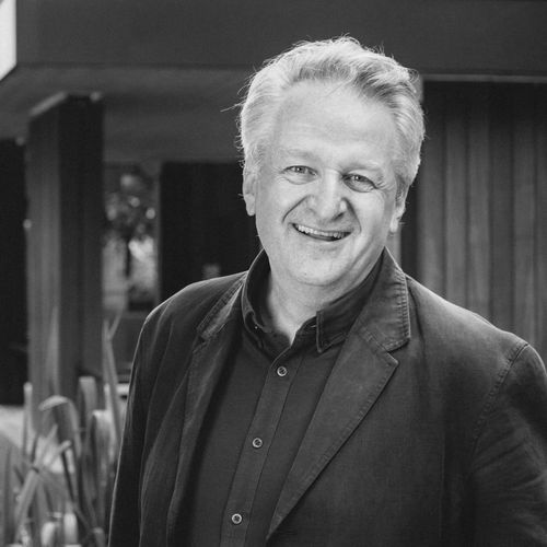 Speaker profile image for Robert Wolstenholme