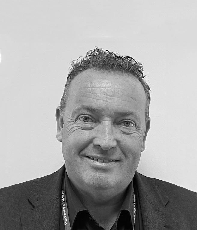 Tom Neave