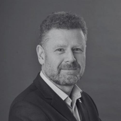 Dr Steven Norris