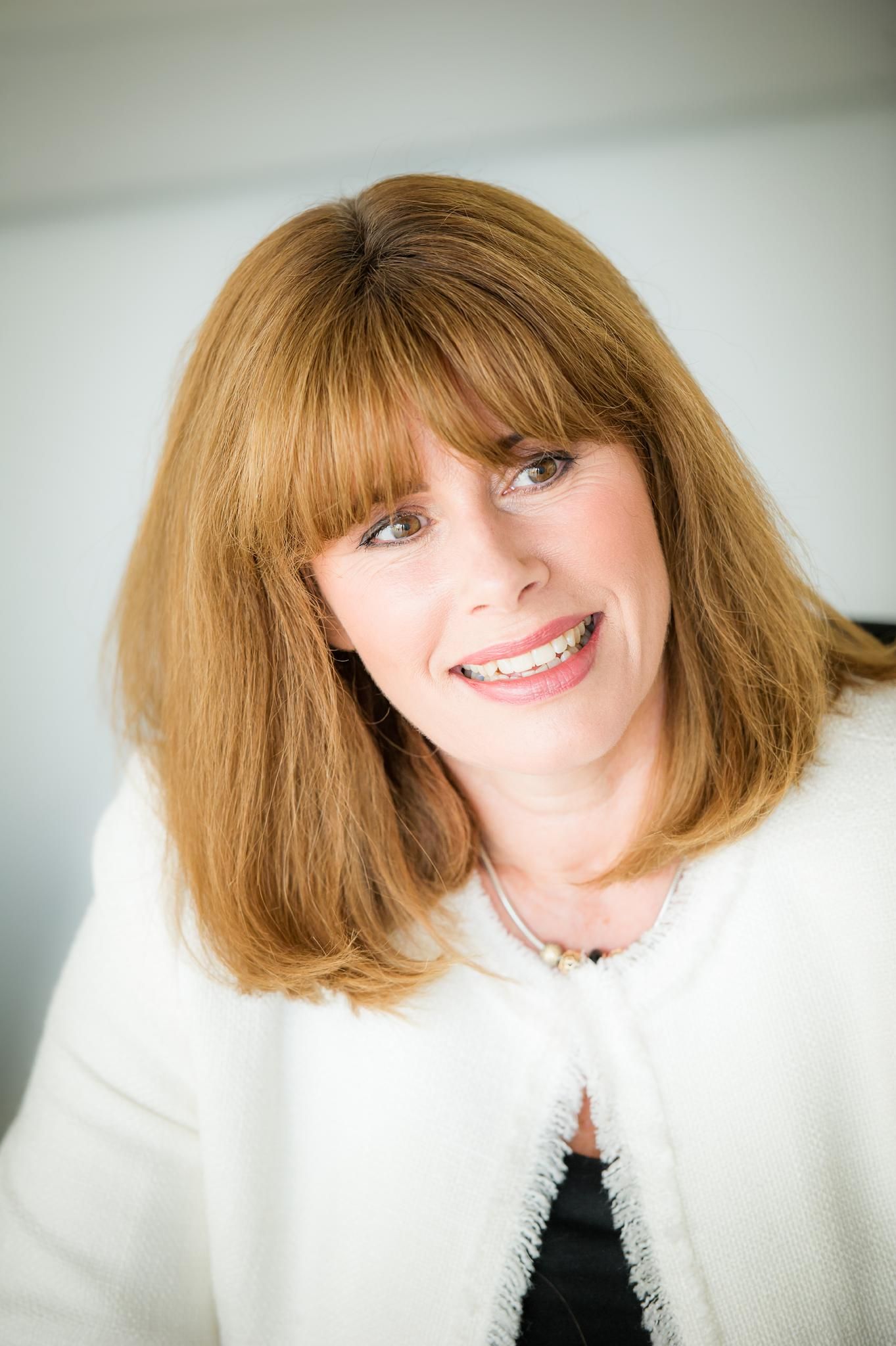 Dr Joanne Phoenix