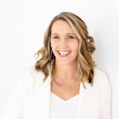 Speaker profile image for Connie Holen
