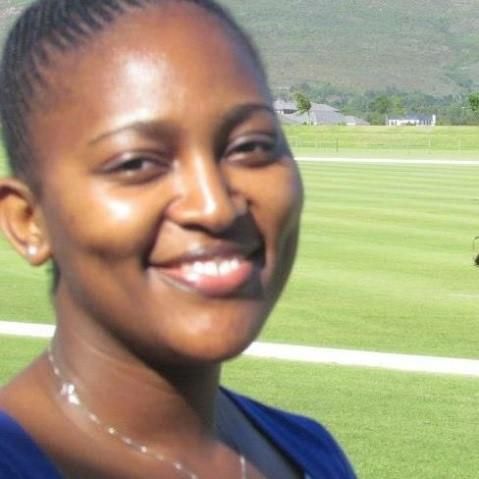 Naniki Nzuza