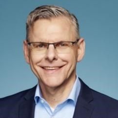 Speaker profile image for Dirk Schreiber