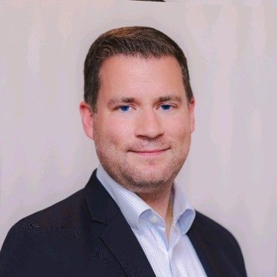 Speaker profile image for John Glotzbecker