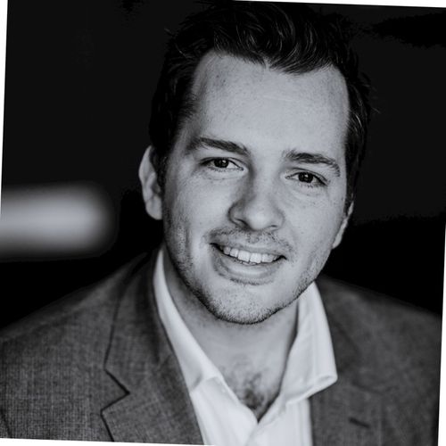 Speaker profile image for Dan Harris