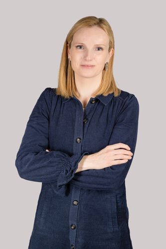 Lucy McNulty - Follow the Rules