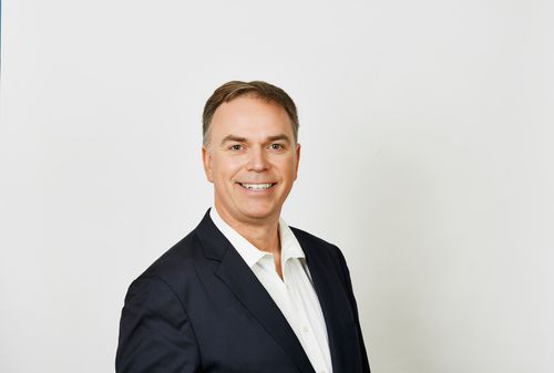 Speaker profile image for Derrin Brown
