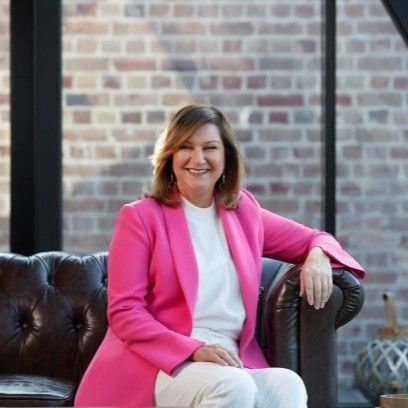Speaker profile image for Lyn Lewis-Smith