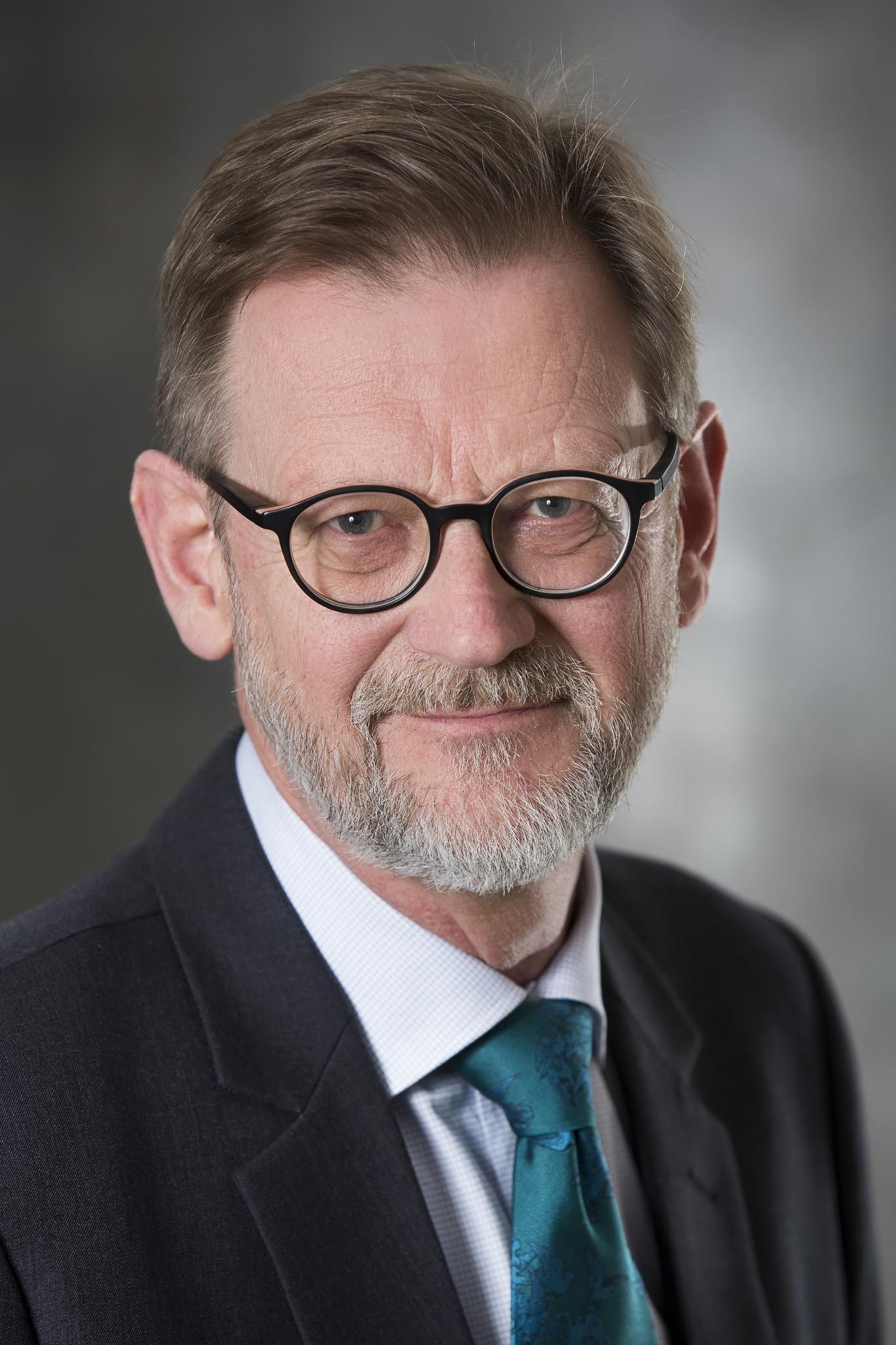 Nils Svartz