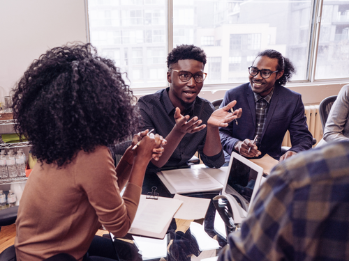 Exhibition Marketing Training: Build a Team That Fills Halls and Proves Its Impact