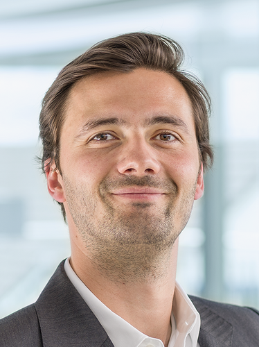 Marnix Valkeniers