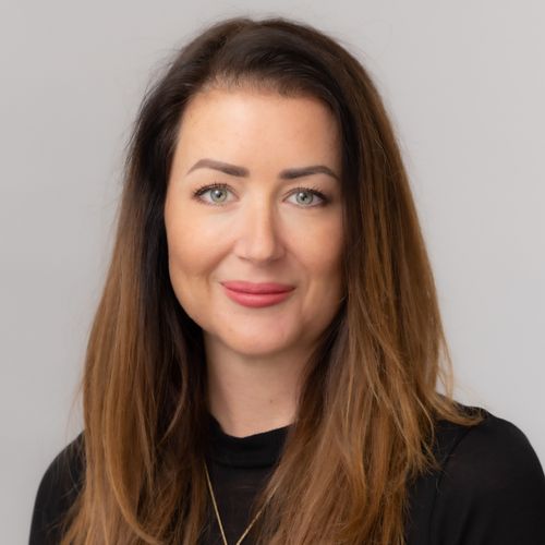 Amy Baer MCIPS - CBRE
