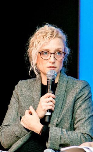 Speaker profile image for Elise Erbs