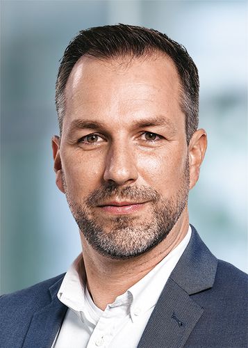 Speaker profile image for Florian Langlotz