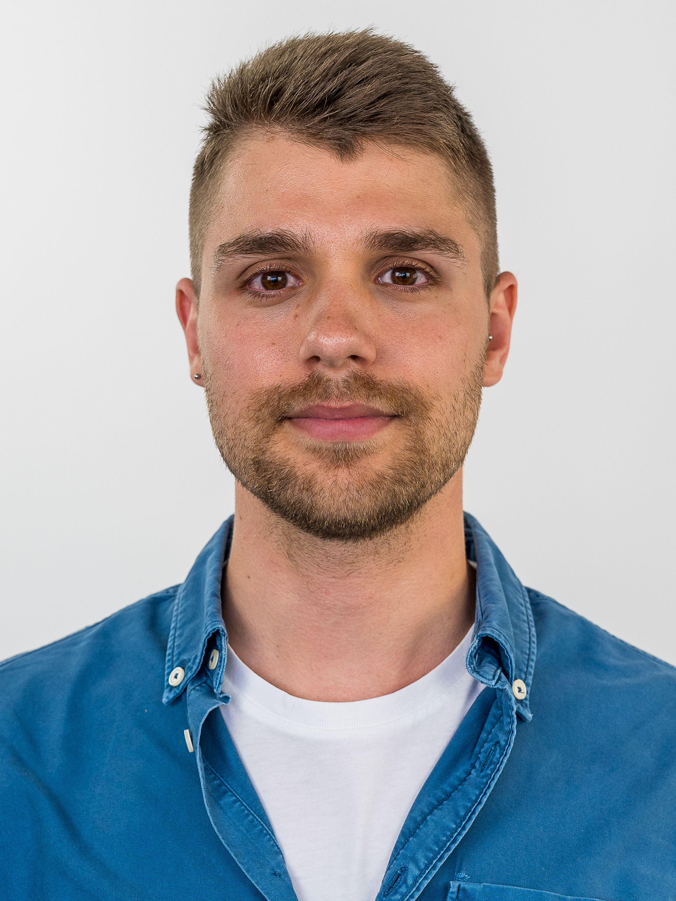 Speaker image for Javier Castillo