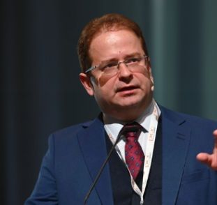 Speaker profile image for Valdiney Domingos