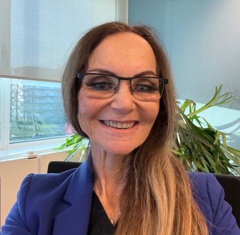 Giana Quandt-Martiena