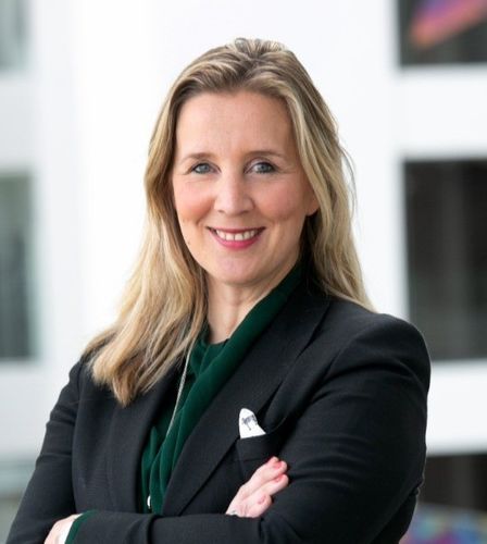 Karin De Jong