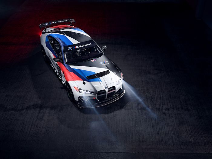 BMW’s New M4 GT4 Race Car Features Most Natural Fibre Parts for GT Series to Date