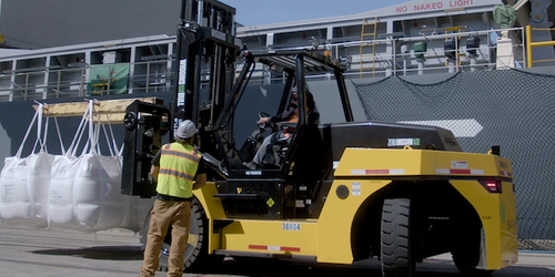 Loop Energy Selected by Wiggins Lift to Power New Hydrogen-Electric eBull Forklift