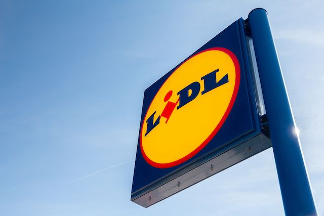 Low-Cost European Supermarket Chain has Launched its First UK Smart Detergent Refill Station to Reduce Plastic Waste