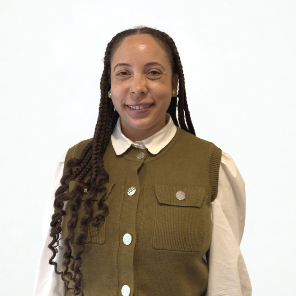Michelle Adams Headshot