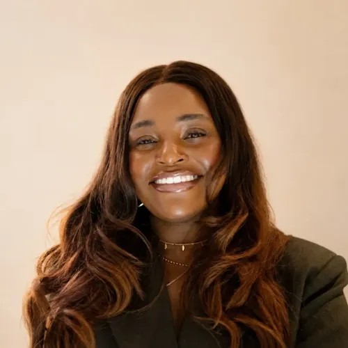 Busola Akinsete