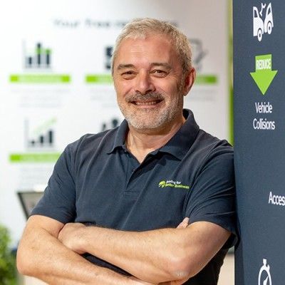 Speaker profile image for Simon Turner