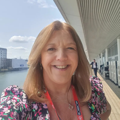 Speaker profile image for Lesley Routh-Jones