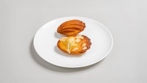 Almond Madeleine