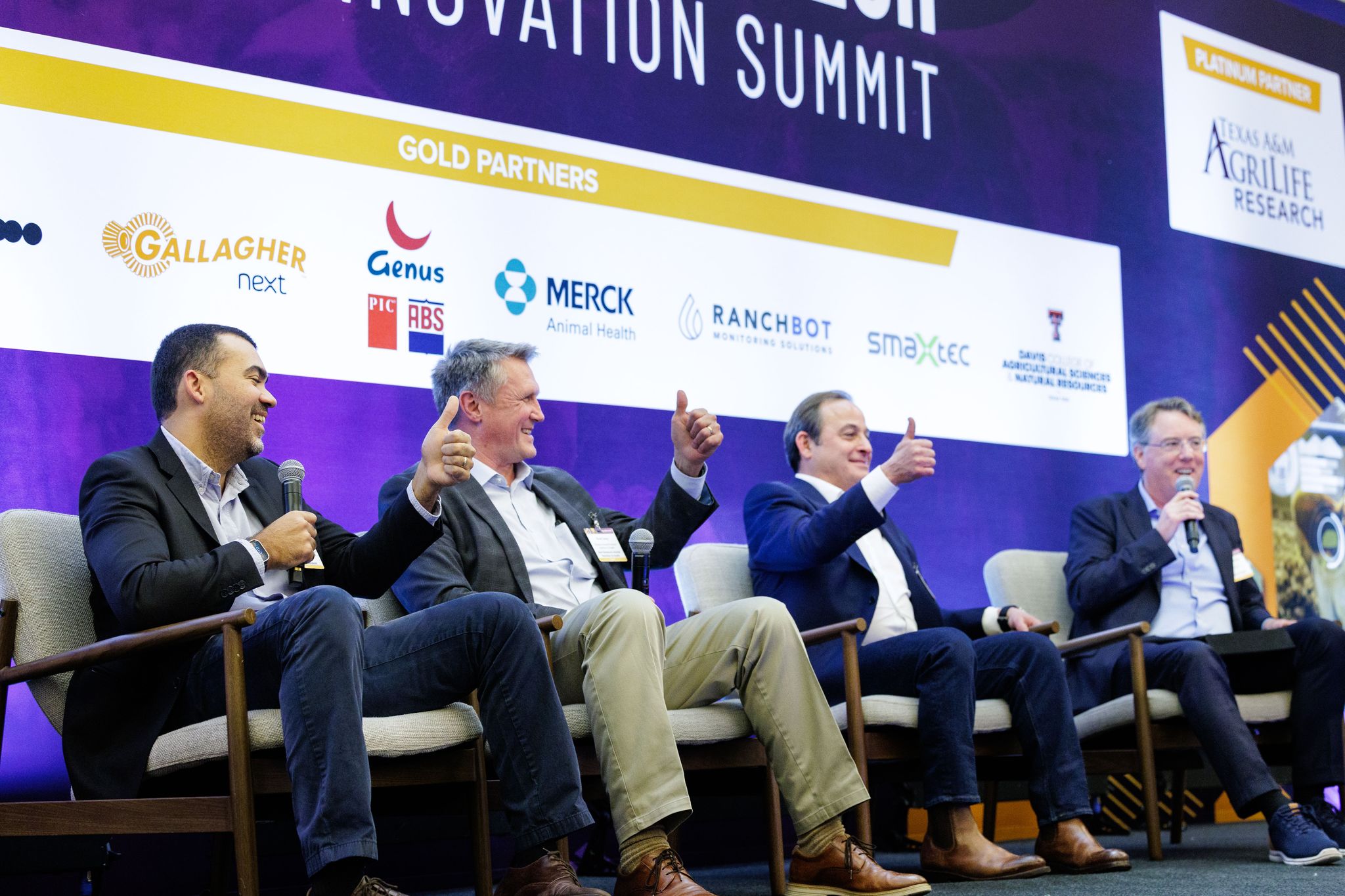 Artificial Intelligence in Livestock Farming panel