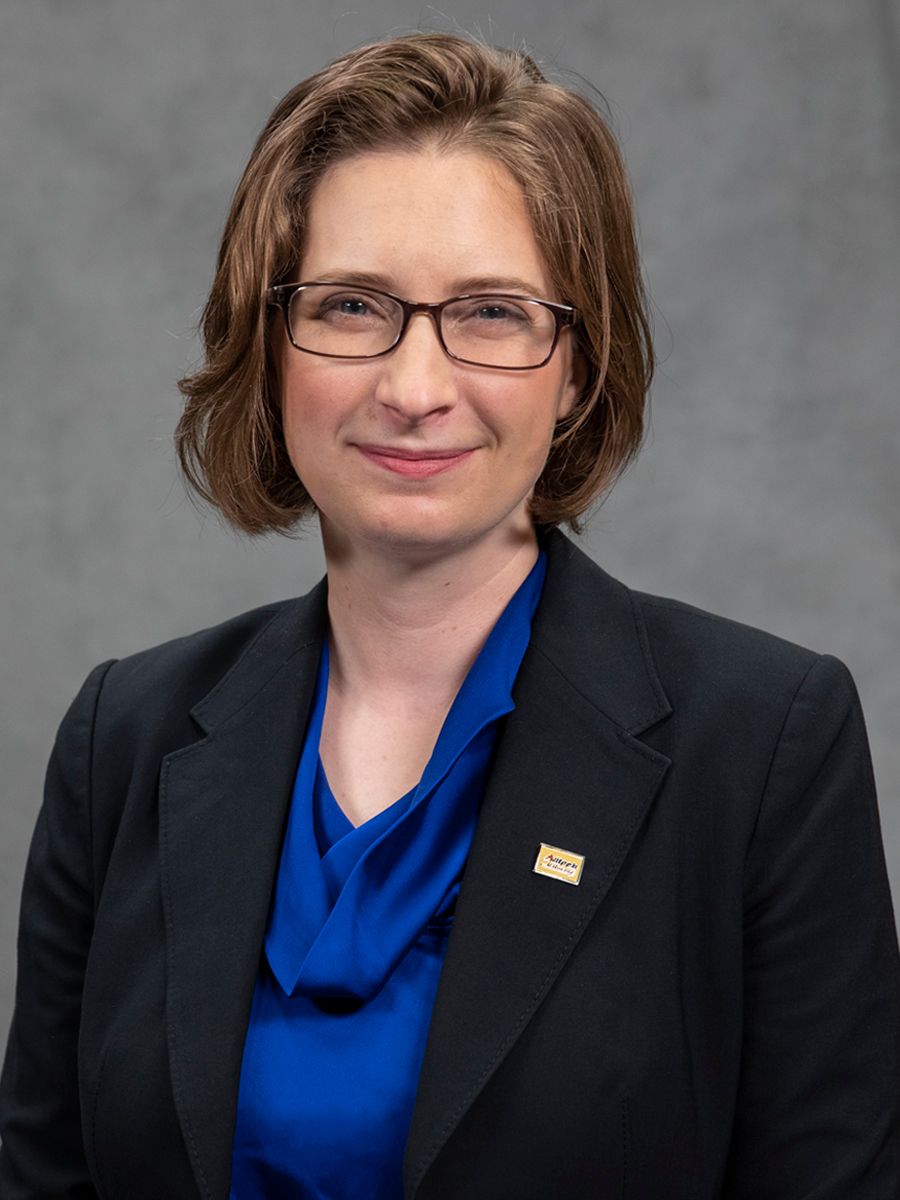 Speaker image for Anne Koontz