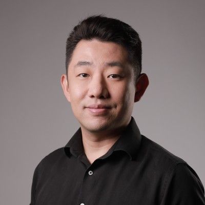 Speaker profile image for Erik Yang